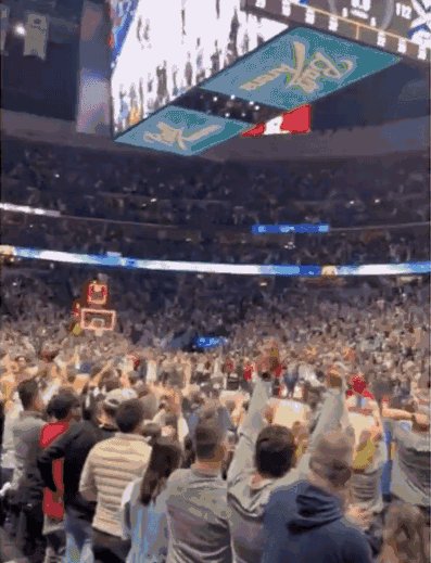 1682560825044089267.gif psc (1).gif